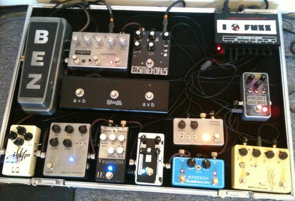 SN_Pedalboard_20120402.JPG