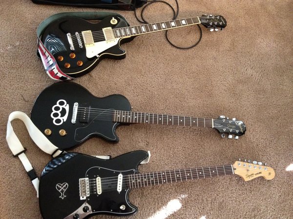Epiphone Les Paul Standard with Burstbucker Pro's and a Les Paul Jr. Fender Cyclone (with a Squier Neck, still looking for a fender neck),