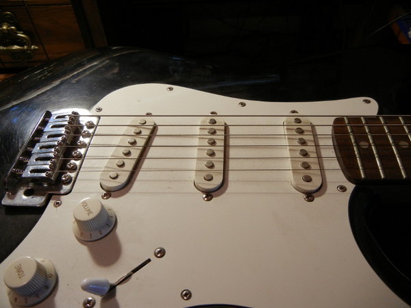 Shadow Series pickguard.JPG
