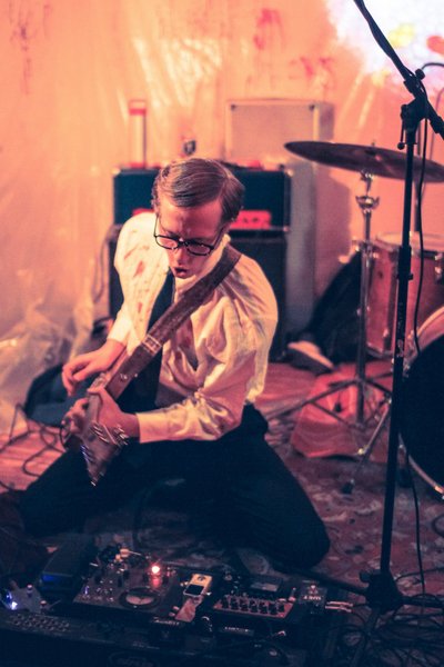 774430_228629683970485_1931449052_o.jpg (431.42 KiB) Viewed 12387 times SHAPE