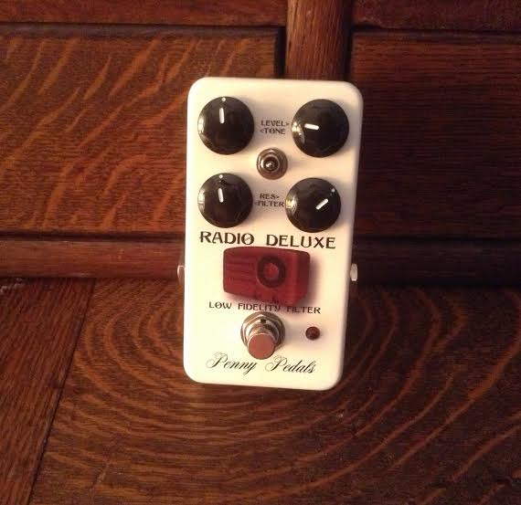 pennypedals_radio-deluxe_001.jpg