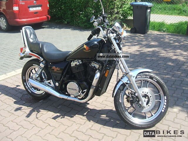 honda__vt_750_shadow_kardan_top_1984_1_lgw.jpg