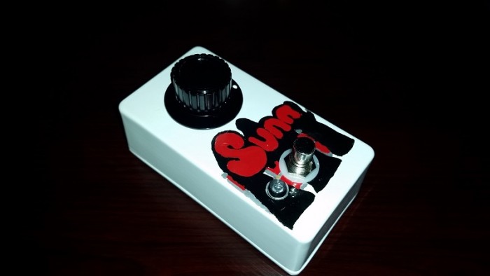 Sunn handpainted single knob.jpg