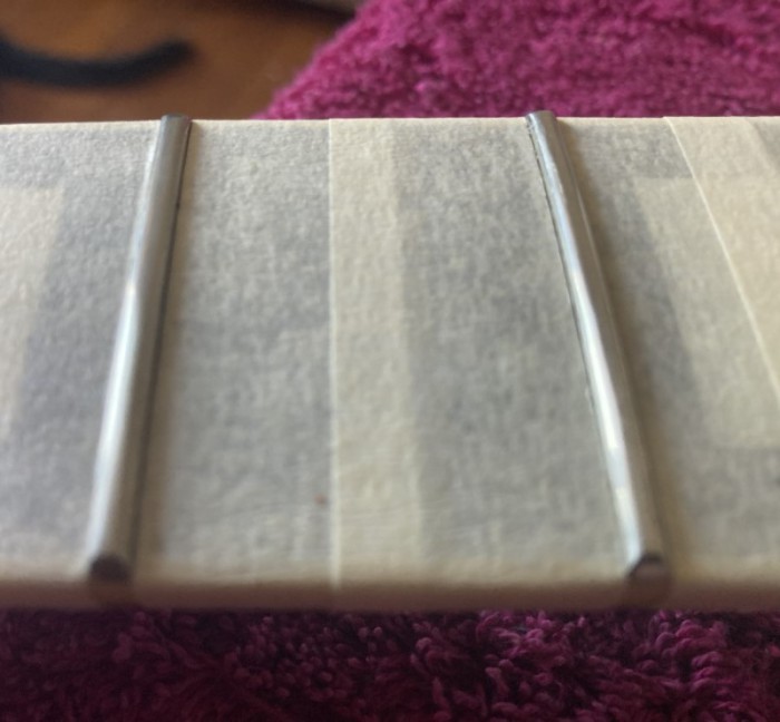 frets compared.jpg