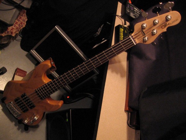 bass1.jpg (132.21 KiB) Viewed 2085 times Best bass evar