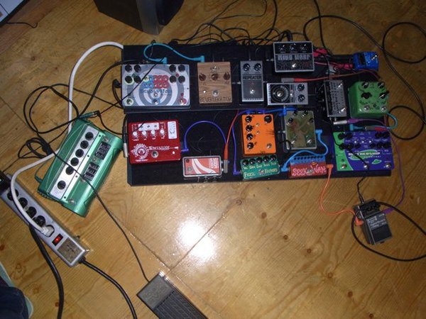 pedal board amanda's march 2011.jpg