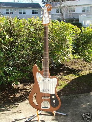 Teisco TB-64 Bass Vi Baritone.JPG