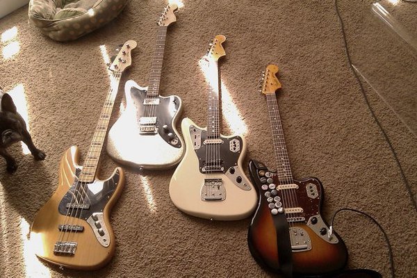 225704_223541260993452_100000127394400_1009279_78310_n.jpg (93.48 KiB) Viewed 2628 times Collection