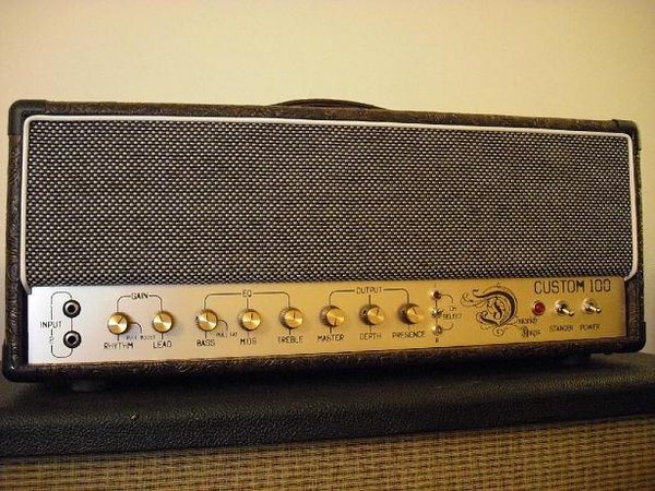 dunwich amp custom100.JPG