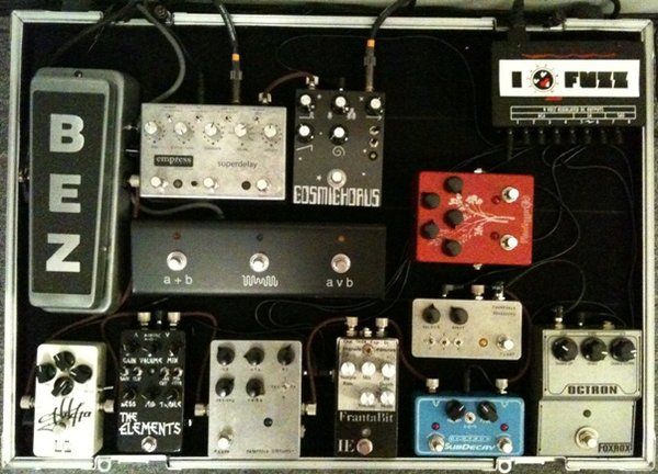 SN-Pedalboard-20011227.JPG