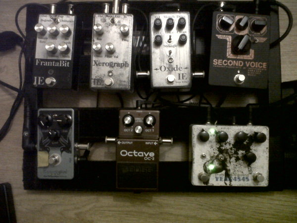 pedalboard 120228.jpg